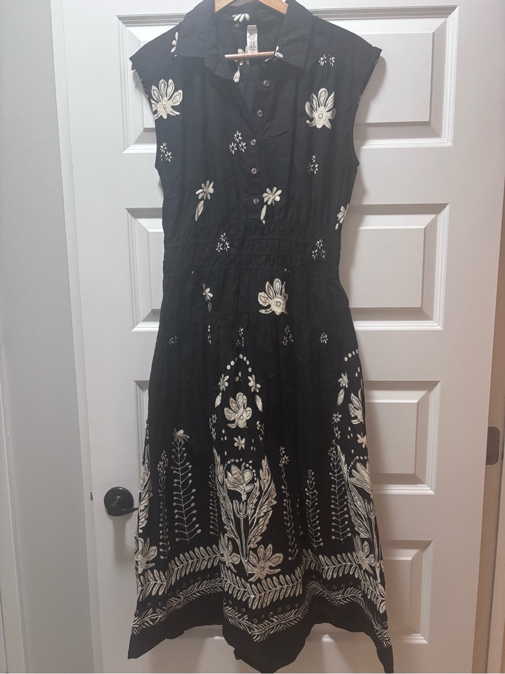 Uncle Frank Black Floral Embroidered Sleeveless Dress